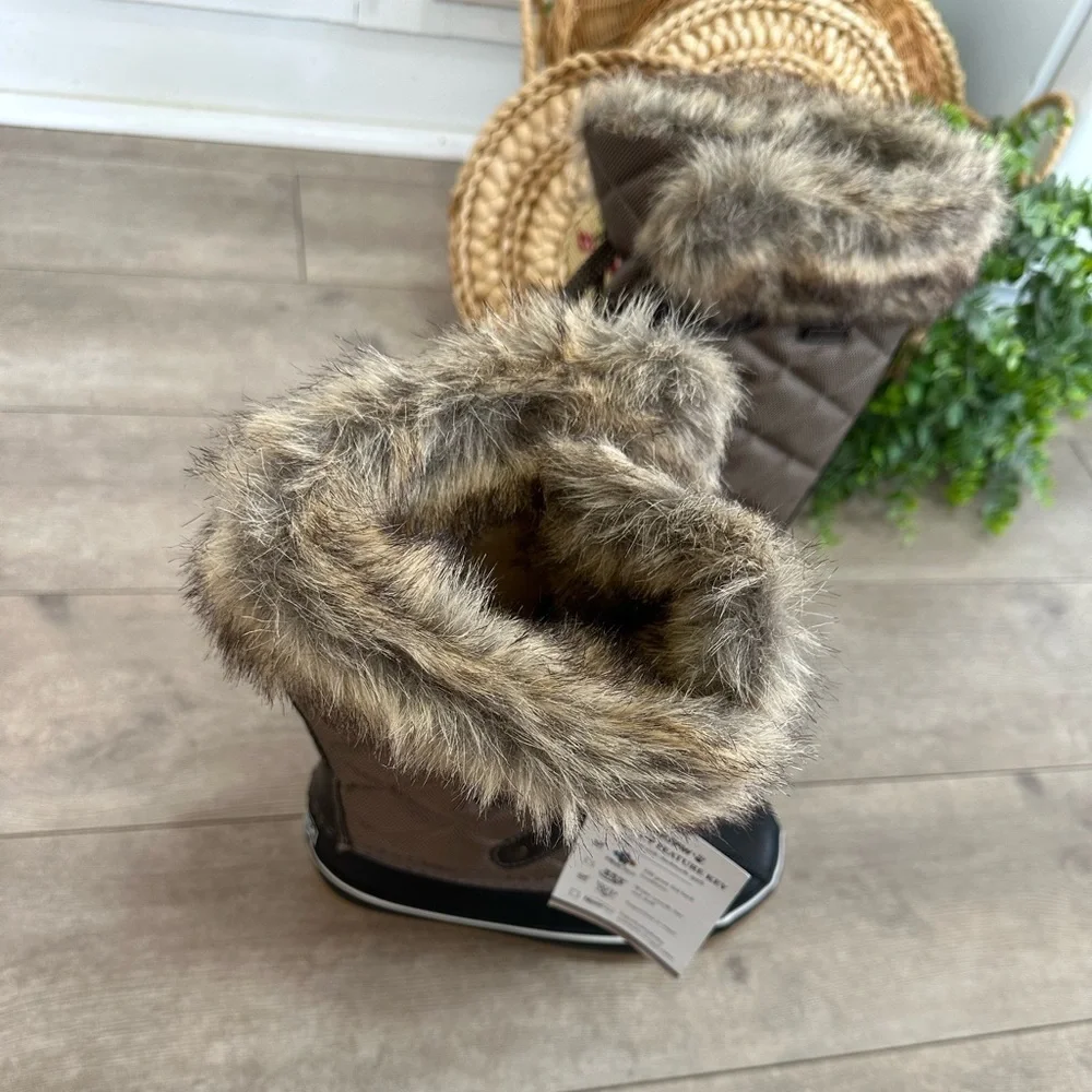 New Bearpaw Mckinley Women's Insulated Tall Winter Boots Water Proof Size 5
